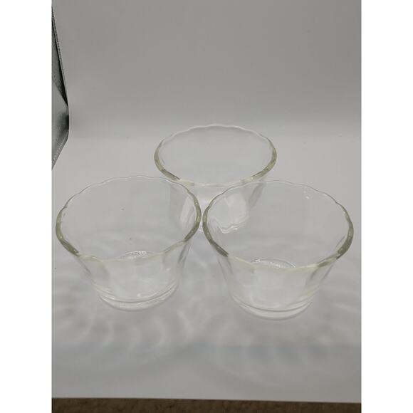 Set of 3 - 5oz. Fire King #422 - Clear Glass Scalloped Edge Custard Cups Dishes - Picture 1 of 5